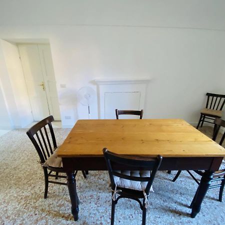 Castelveccana Apartment Portico I מראה חיצוני תמונה